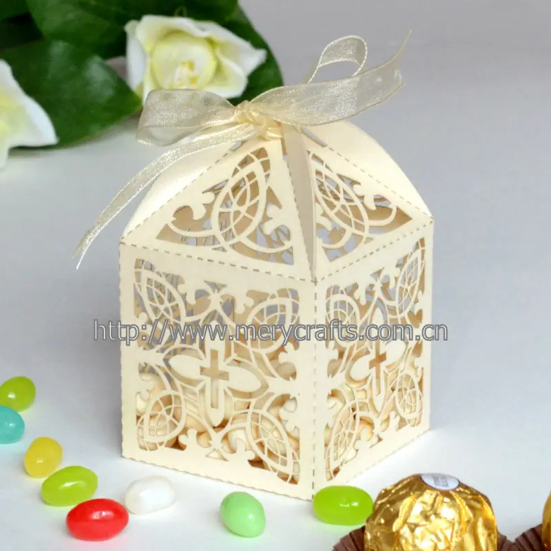hot sale first communion gift boxes laser cut cross souvenirs box in light gold
hot sale first communion gift boxes laser cut cross souvenirs box in light gold
