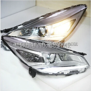 2013-2014 год для FORD KUGA, светодиодные ленты, передние фары с прожекторным объективом, хромированный корпус PW
2013-2014 год для FORD KUGA, светодиодные ленты, передние фары с прожекторным объективом, хромированный корпус PW
