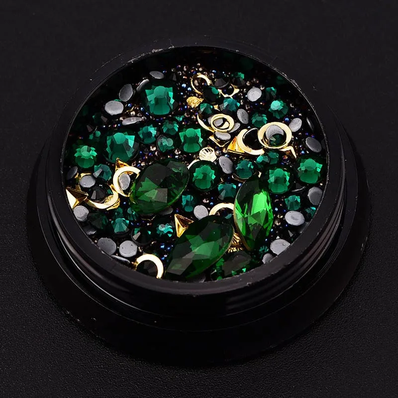 1box Mix Shapes Mix Green Diamond Beaded Caviar Gold Metal Frame Nail Art Rhinestones Gems Decorations Manicure DIY Tip
1box Mix Shapes Mix Green Diamond Beaded Caviar Gold Metal Frame Nail Art Rhinestones Gems Decorations Manicure DIY Tip
