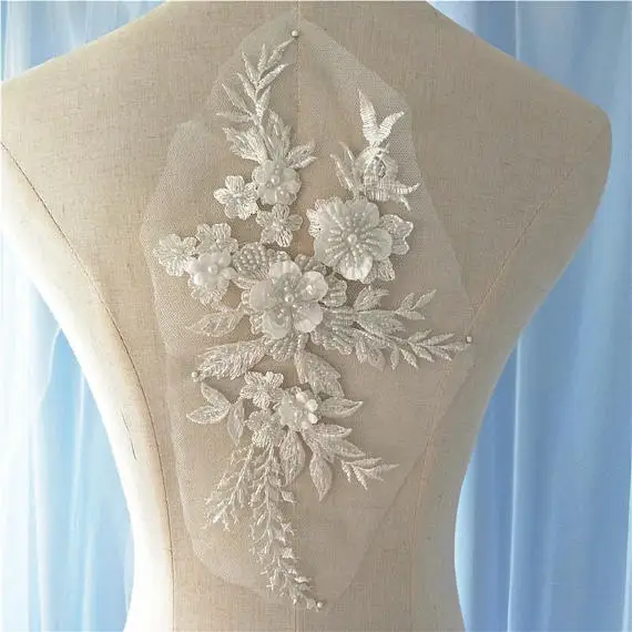 1 piece off white heavy bead lace applique, 3D lace applique with pearls, deluxe 3d flower applique, heavy embroidered flower
1 piece off white heavy bead lace applique, 3D lace applique with pearls, deluxe 3d flower applique, heavy embroidered flower