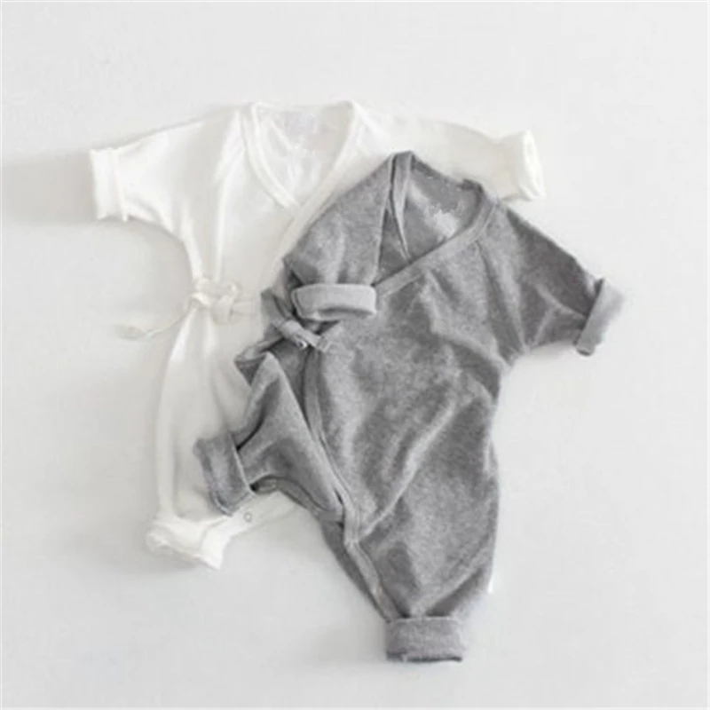 Cute Baby Girl Boy Belt Romper with Little Angel Wings Solid Grey White Babies Clothes 2017 Hot Spring Autumn Baby Cotton Romper
Cute Baby Girl Boy Belt Romper with Little Angel Wings Solid Grey White Babies Clothes 2017 Hot Spring Autumn Baby Cotton Romper