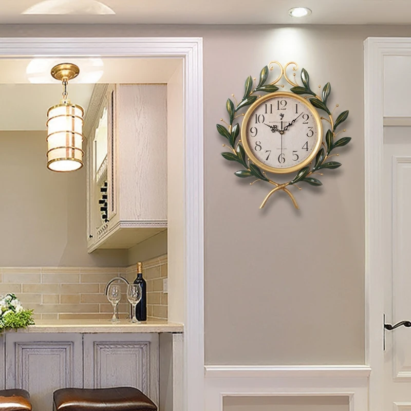 Pastoral family wall clock Silent clock in living room Retro Household Decoration Bedroom Large Clock
Pastoral family wall clock Silent clock in living room Retro Household Decoration Bedroom Large Clock