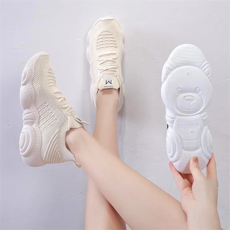 2020 autumn and summer breathable new mesh student wild thick-soled casual shoes
2020 autumn and summer breathable new mesh student wild thick-soled casual shoes