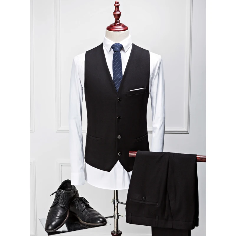 2019 new high-grade fashion design business Europe America men's fashion leisure pure color Suit dress suit(coat+waistcoat+pants
2019 new high-grade fashion design business Europe America men's fashion leisure pure color Suit dress suit(coat+waistcoat+pants