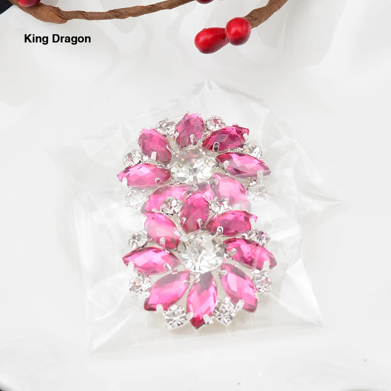 King Dragon Flower Rhinestone Embellishment Used On Invitation Or Shoe Decoration Flat Back 25MM 100PCS/Lot Silver Color KD551
King Dragon Flower Rhinestone Embellishment Used On Invitation Or Shoe Decoration Flat Back 25MM 100PCS/Lot Silver Color KD551