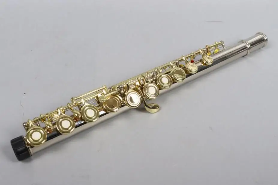 1x TAYAKA-TAS-860 1x VIBRA 803AGL 1x CUSTOM Black 1x Fanisic Retro Antique Copper 1x Cadeson OMA-RRS 1x MarkVI Alto Sax
1x TAYAKA-TAS-860 1x VIBRA 803AGL 1x CUSTOM Black 1x Fanisic Retro Antique Copper 1x Cadeson OMA-RRS 1x MarkVI Alto Sax