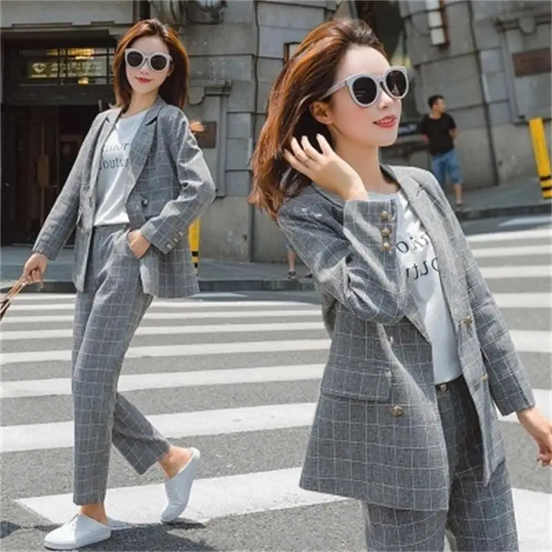 Fashion Loose plaid small suit jacket women's trousers fashion two-piece suit women summer New thin plaid suit suit women
Fashion Loose plaid small suit jacket women's trousers fashion two-piece suit women summer New thin plaid suit suit women