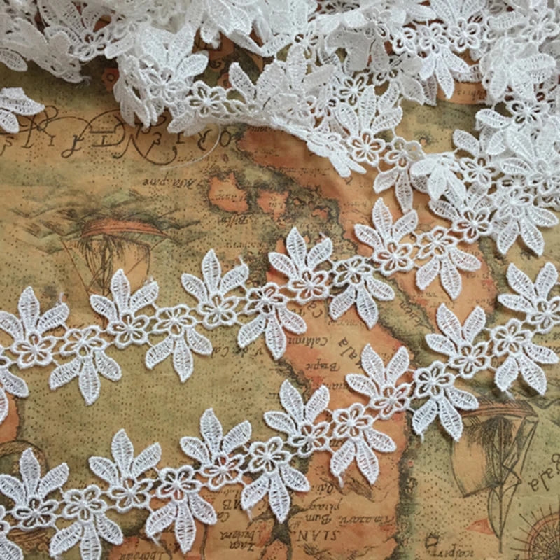 10Yards Water Soluble Embroidery Lace Trim Flower Accessories DIY Wedding Dress DIY Embelishments Boutique
10Yards Water Soluble Embroidery Lace Trim Flower Accessories DIY Wedding Dress DIY Embelishments Boutique