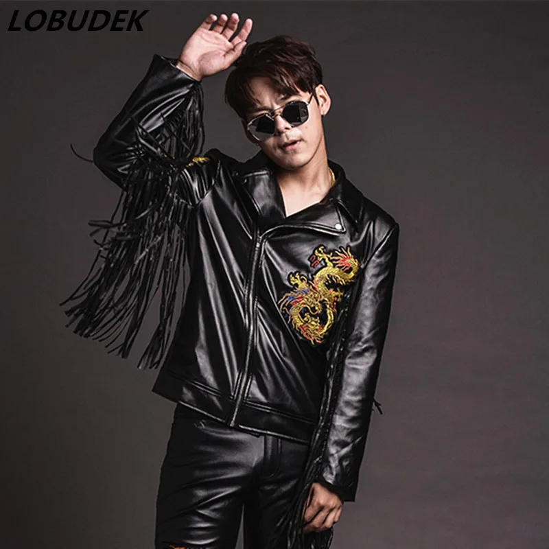 PU Leather Male Suit Black Embroidery Tassel Jacket Coat Tide Men Nightclub Cool Singer Punk Rock Performance Outfit Costumes
PU Leather Male Suit Black Embroidery Tassel Jacket Coat Tide Men Nightclub Cool Singer Punk Rock Performance Outfit Costumes
