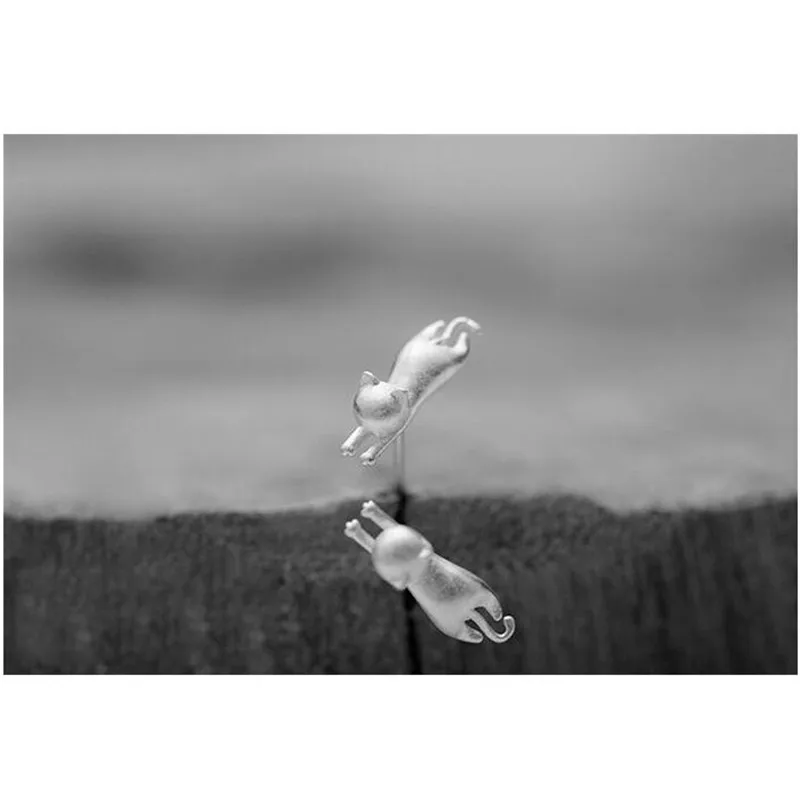925 Sterling Silver Cute Cat 1.3cm*0.4cm Stud Earrings For Women Girl High Quality Brincos Fashion Jewelry ES102
925 Sterling Silver Cute Cat 1.3cm*0.4cm Stud Earrings For Women Girl High Quality Brincos Fashion Jewelry ES102