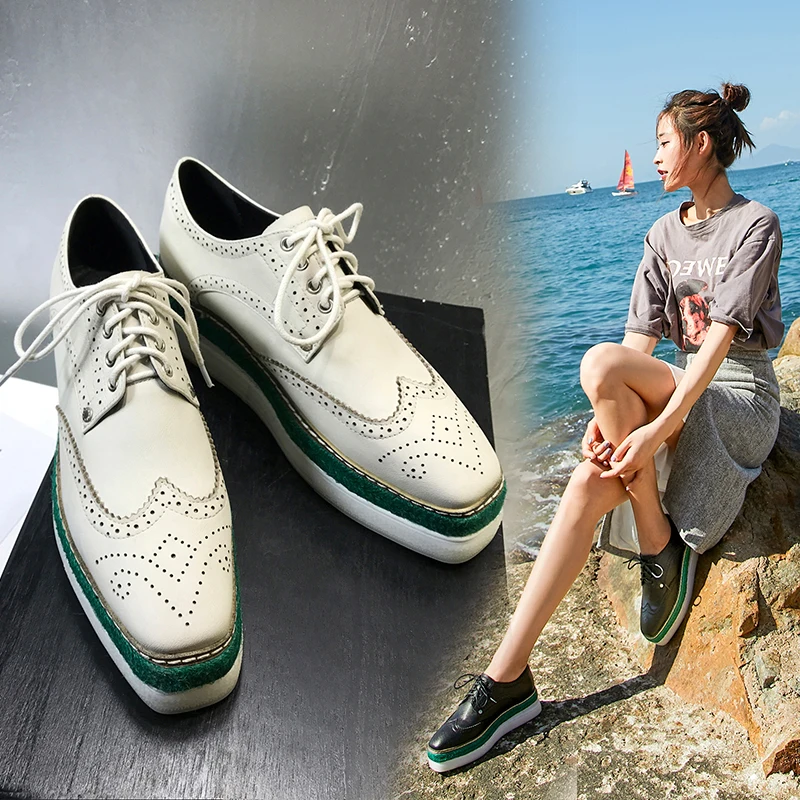 Flat shoes Brock women's shoes leather square head with thick platform ladies shoes white casual carved platform shoes
Flat shoes Brock women's shoes leather square head with thick platform ladies shoes white casual carved platform shoes