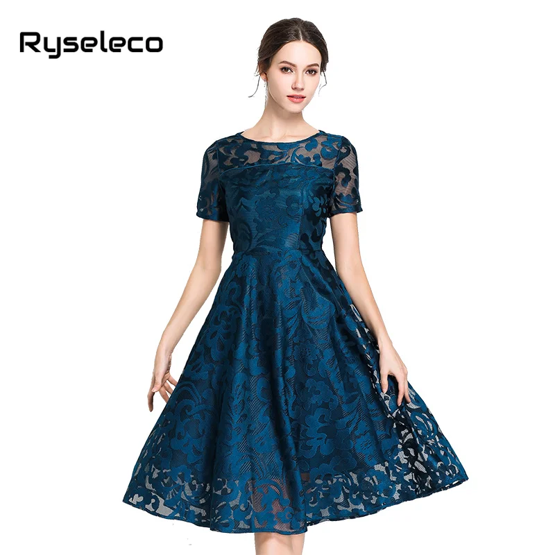 5XL Lace Dress Work Casual Elegant 2018 Summer Sexy Hollow Out Blue Red Women A-line Vintage Big Flare Plus size Party Vestidos
5XL Lace Dress Work Casual Elegant 2018 Summer Sexy Hollow Out Blue Red Women A-line Vintage Big Flare Plus size Party Vestidos