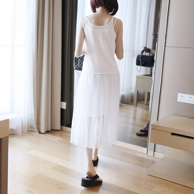 Ladies lace dress 2019 summer new women's long sleeveless stitching knitted sling
Ladies lace dress 2019 summer new women's long sleeveless stitching knitted sling