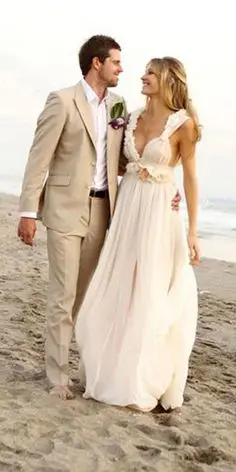 2017 Latest Coat Pant Designs Champagne Linen Men Suit Tuxedo Wedding Suits For Men Groomsmen Blazer 3 Piece Terno Masculino
2017 Latest Coat Pant Designs Champagne Linen Men Suit Tuxedo Wedding Suits For Men Groomsmen Blazer 3 Piece Terno Masculino