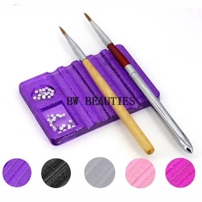 500Pcs/Lot Transparent Nail Brush Pen Holder Stand Base UV Gel Nail Art Brushes Display Rest Beauty Manicure Tools Equipment
500Pcs/Lot Transparent Nail Brush Pen Holder Stand Base UV Gel Nail Art Brushes Display Rest Beauty Manicure Tools Equipment