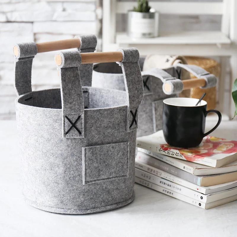 Portable Felt Storage Bag Home Closet Socks Organizer Folding Office Desk Wardrobe Organizer Jewelry Cosmetic Makeup Bag
Portable Felt Storage Bag Home Closet Socks Organizer Folding Office Desk Wardrobe Organizer Jewelry Cosmetic Makeup Bag