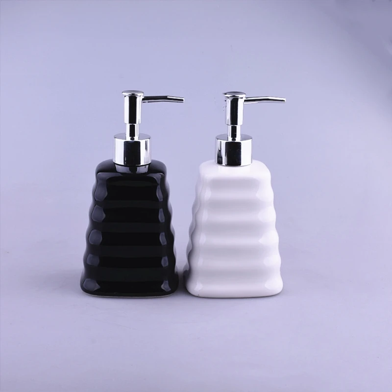 1PC Pressing Carved Resin Refillable Cream Lotion Dispenser Bottles Container for Cosmetic Shampoo Liquid Soap Shower Gel
1PC Pressing Carved Resin Refillable Cream Lotion Dispenser Bottles Container for Cosmetic Shampoo Liquid Soap Shower Gel
