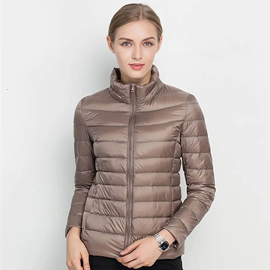 Winter Women Ultra Light Down Jacket 90% Duck Down Casual Jackets Long Sleeve Warm Coat Slim Parka Female Brand Autumn Outwear
Winter Women Ultra Light Down Jacket 90% Duck Down Casual Jackets Long Sleeve Warm Coat Slim Parka Female Brand Autumn Outwear