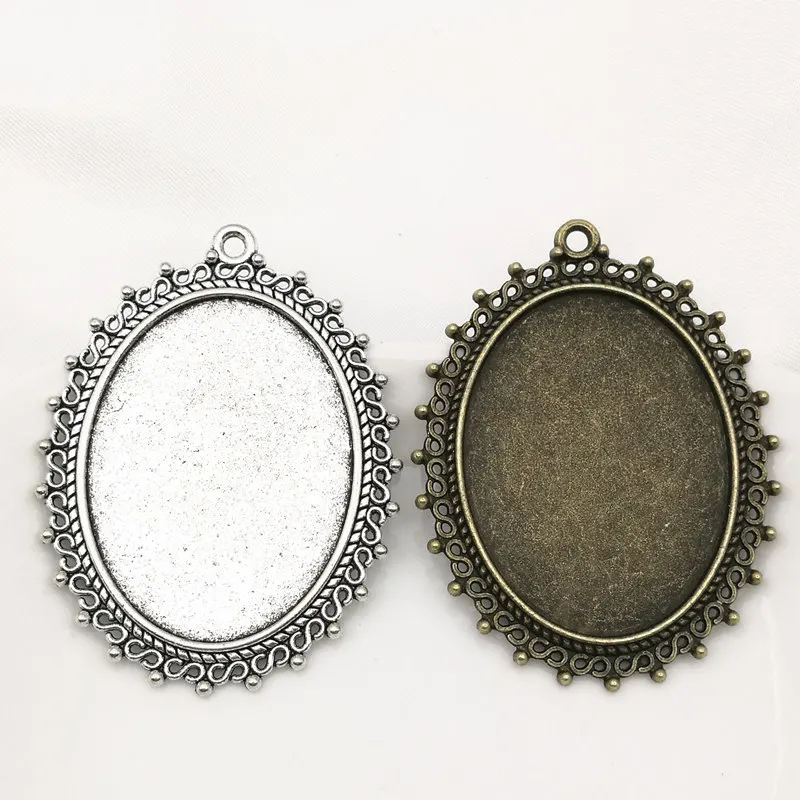 30pcs/lot Inner:30X40mm Alloy Antique Bronze/Silver Color Blank Tray Pendant Base Cameo Setting Jewelry Findings
30pcs/lot Inner:30X40mm Alloy Antique Bronze/Silver Color Blank Tray Pendant Base Cameo Setting Jewelry Findings