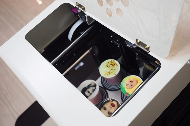 lxhcoody 4 Cup Automatic Latte Art Coffee Printer With Edible ink Drinks Food Cake Biscuits Flower Cappuccino printing machine
lxhcoody 4 Cup Automatic Latte Art Coffee Printer With Edible ink Drinks Food Cake Biscuits Flower Cappuccino printing machine