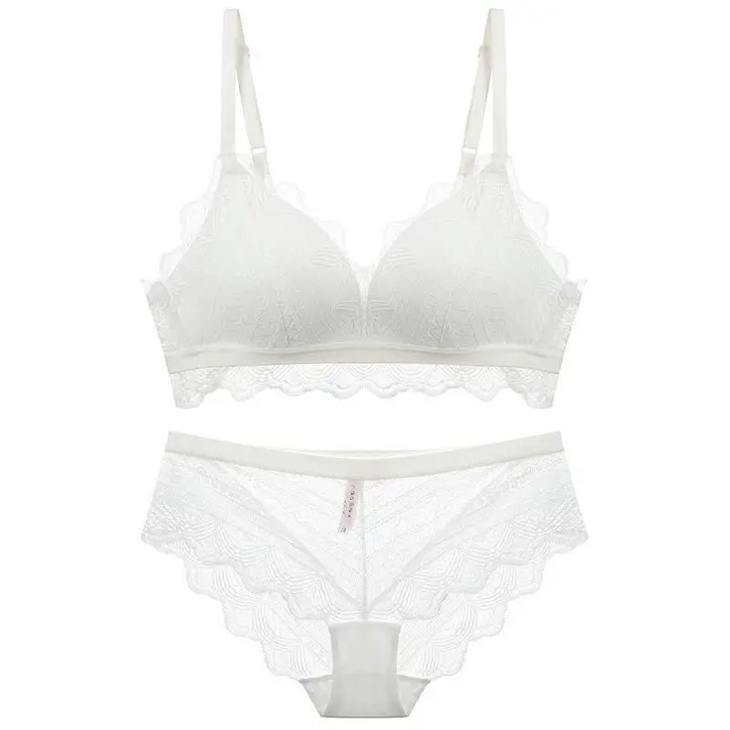 New Pattern Lace NO Steel Thin Cotton Comfortable Bras Suit Sexy Triangle Cup Underwear
New Pattern Lace NO Steel Thin Cotton Comfortable Bras Suit Sexy Triangle Cup Underwear