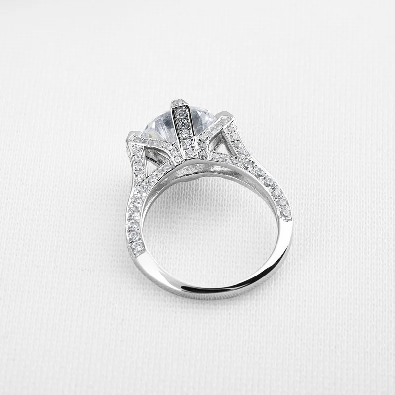 QYI Luxury 3.5 ct Round cut Simulated Diamond 925 Solid Silver Engagement Wedding Rings Women Gift Ring Fashion Jewelry
QYI Luxury 3.5 ct Round cut Simulated Diamond 925 Solid Silver Engagement Wedding Rings Women Gift Ring Fashion Jewelry