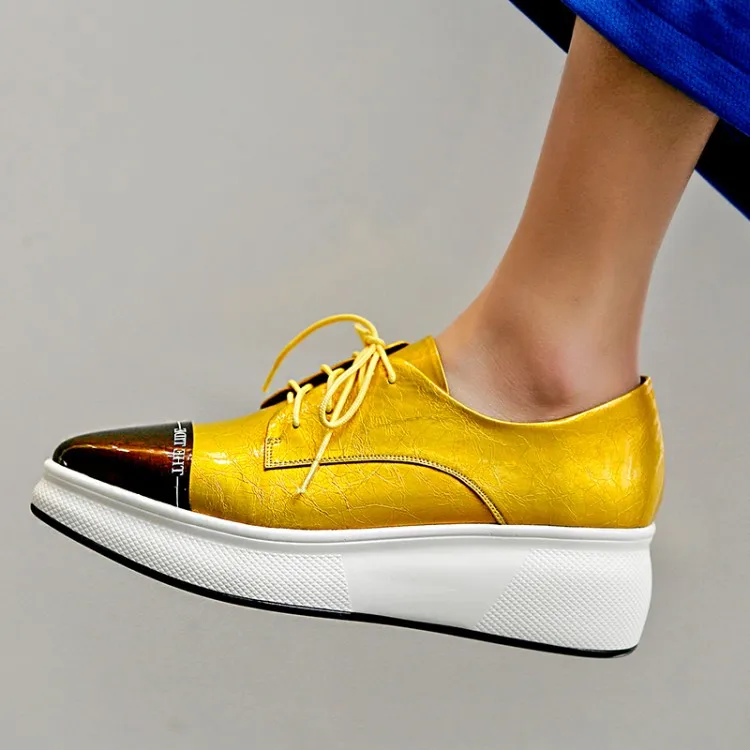 2019 Spring women flat platform sneakers Genuine Leather casual women shoes Pointed toe lace up flats creepers moccasins
2019 Spring women flat platform sneakers Genuine Leather casual women shoes Pointed toe lace up flats creepers moccasins