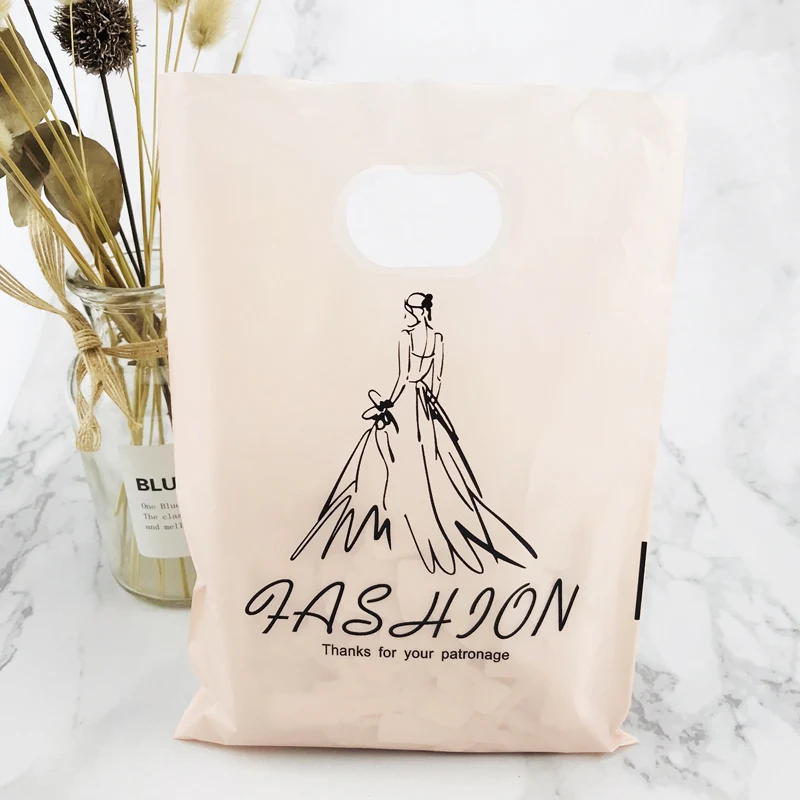 15x20cm Orange Plastic Gift Bag Black Gril With "Fashion" Font Ptint Wedding Birthday Party Supplies Gift Storage Bag 100pcs
15x20cm Orange Plastic Gift Bag Black Gril With "Fashion" Font Ptint Wedding Birthday Party Supplies Gift Storage Bag 100pcs