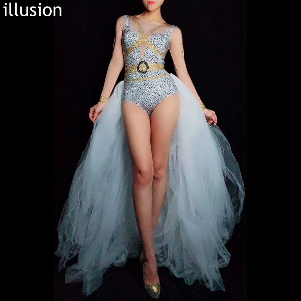 Fashion Silver Gold Rhinestones Bodysuit Women White Mesh Tail Birthday Party Outfit Lady Singer Dance Costumes Stage Clothing
Fashion Silver Gold Rhinestones Bodysuit Women White Mesh Tail Birthday Party Outfit Lady Singer Dance Costumes Stage Clothing