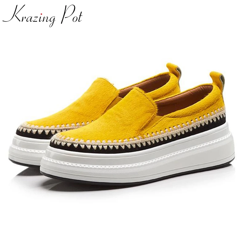 Krazing Pot 2019 horsehair flat platform loafers sneakers for women round toe slip on embroidery decoration vulcanized shoes L71
Krazing Pot 2019 horsehair flat platform loafers sneakers for women round toe slip on embroidery decoration vulcanized shoes L71
