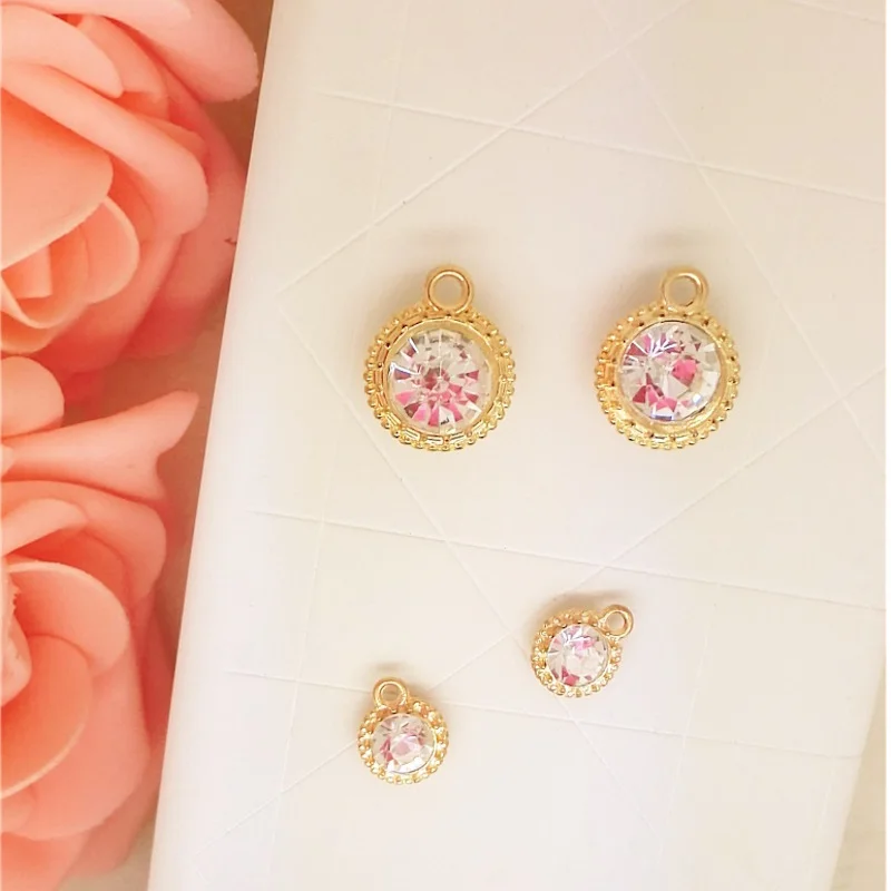 50pcs/lot beautiful round circle size 10*11mm or 15*18mm Fashion rhinestone Hair Accessories DIY Jewelry Accessories
50pcs/lot beautiful round circle size 10*11mm or 15*18mm Fashion rhinestone Hair Accessories DIY Jewelry Accessories