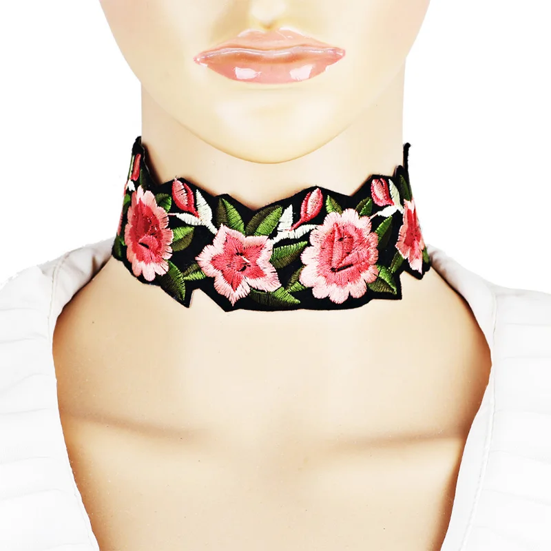 Red Embroidery Flower Black Cloth Necklaces for Women Embroidery Retro Rose Choker Necklace Classic 2018 Fashion Style Jewelry
Red Embroidery Flower Black Cloth Necklaces for Women Embroidery Retro Rose Choker Necklace Classic 2018 Fashion Style Jewelry