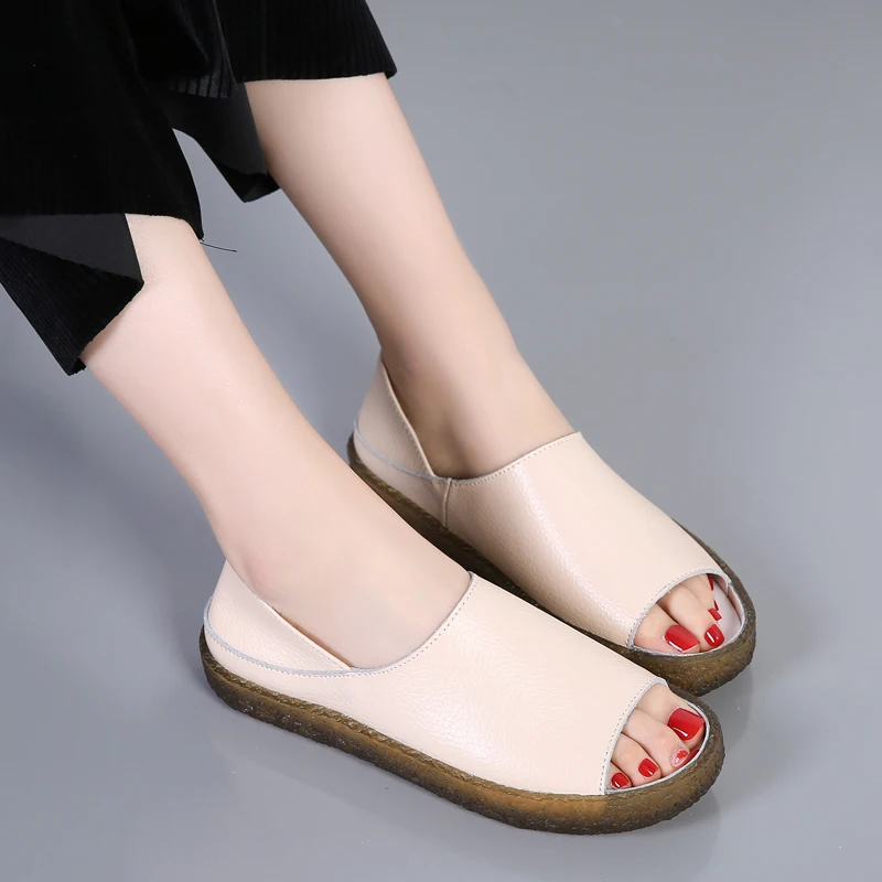 Urbutifo Summer Women Leather Sandals Heel Wrap Women Shoes Comfort Sandals Classics Flat Sandals Big Size 35-44 Buty Damskie
Urbutifo Summer Women Leather Sandals Heel Wrap Women Shoes Comfort Sandals Classics Flat Sandals Big Size 35-44 Buty Damskie