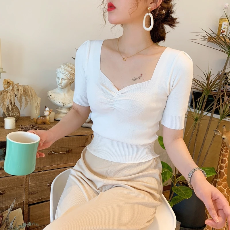Summer Women Ice Silk Knit Top Short Sleeve T-shirt Sexy Pleated Slim Square Collar Tops Casual Solid Puff Sleeve T Shirt
Summer Women Ice Silk Knit Top Short Sleeve T-shirt Sexy Pleated Slim Square Collar Tops Casual Solid Puff Sleeve T Shirt