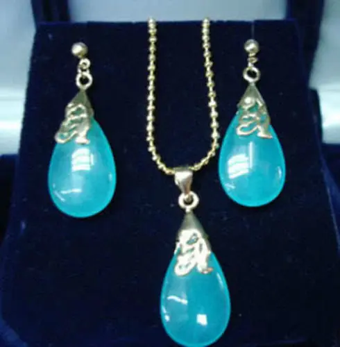 Charming blue pendant necklace & earrings set ^^^NEW style Fine jewe Noble Natural FREE SHIPPING
Charming blue pendant necklace & earrings set ^^^NEW style Fine jewe Noble Natural FREE SHIPPING