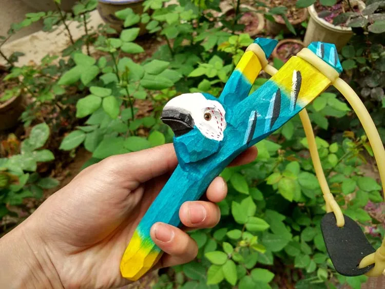 Children Toy Slingshot Traditional Cartoon Handmade Woodcarving Animal Shot Outdoor Boy Gift 2021
Children Toy Slingshot Traditional Cartoon Handmade Woodcarving Animal Shot Outdoor Boy Gift 2021