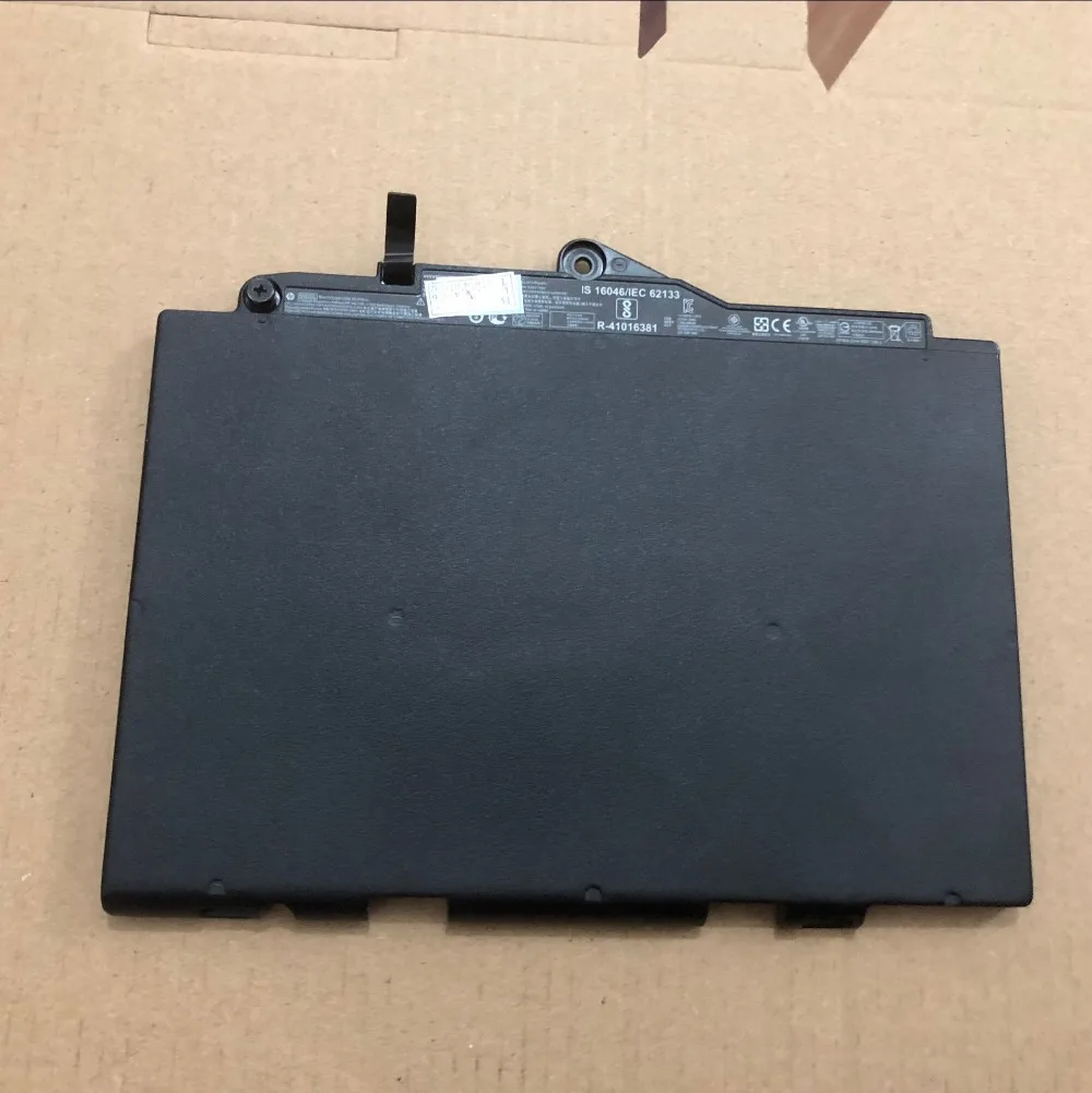 Новый оригинальный аккумулятор для HP EliteBook 820 G3 725 G3 Series SN03XL SN03044XL HSTNN-DB6V 800232-241 800514-001 11,4 V 44WH
Новый оригинальный аккумулятор для HP EliteBook 820 G3 725 G3 Series SN03XL SN03044XL HSTNN-DB6V 800232-241 800514-001 11,4 V 44WH