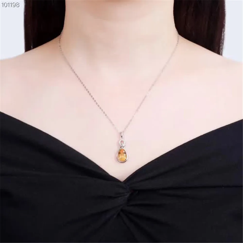 hot sale elegant classic 925 sterling silver plated natural yellow topaz charm necklace pendant jewelry for female
hot sale elegant classic 925 sterling silver plated natural yellow topaz charm necklace pendant jewelry for female