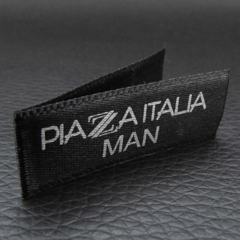 custom clothing label woven labels, end folded craft clothing tag, labels for clothing, garment accessories
custom clothing label woven labels, end folded craft clothing tag, labels for clothing, garment accessories