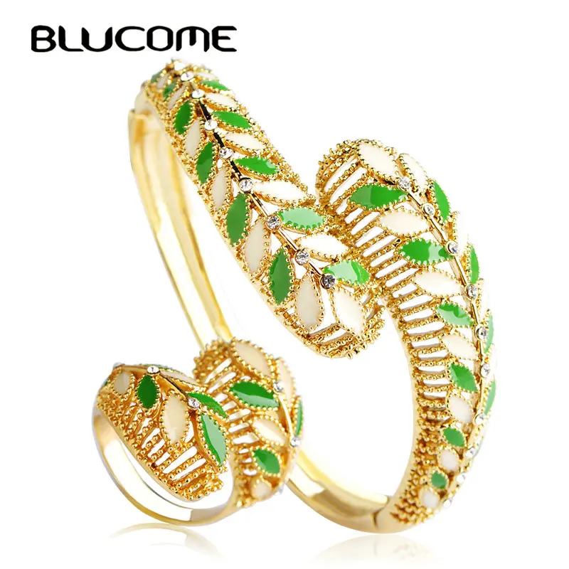 Blucome High Quality Duai Leaves Bangle Ring Sets Green White Enamel Alloy Jewelry Set Women Bridals Party Bijoux Anel Pulseira
Blucome High Quality Duai Leaves Bangle Ring Sets Green White Enamel Alloy Jewelry Set Women Bridals Party Bijoux Anel Pulseira