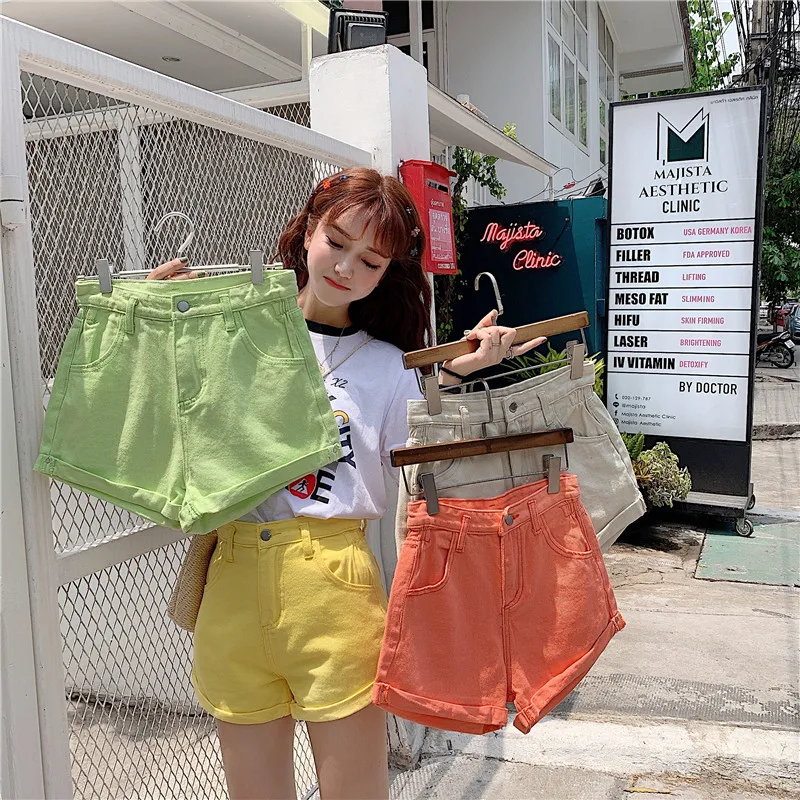 6 Color New Summer Denim Shorts Cotton Women 2019 Vintage Rolled Denim Shorts Harajuku Candy Color Denim Hot Pants Female Pants
6 Color New Summer Denim Shorts Cotton Women 2019 Vintage Rolled Denim Shorts Harajuku Candy Color Denim Hot Pants Female Pants
