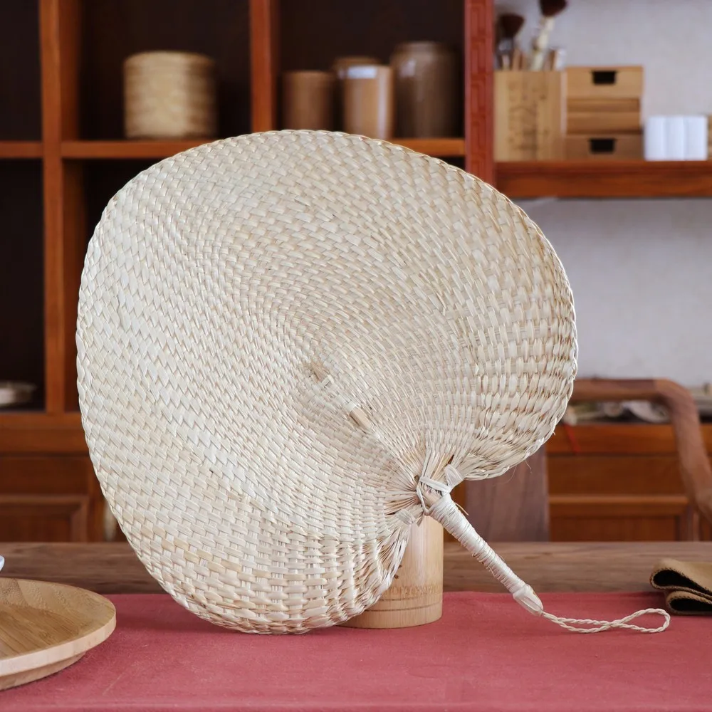 Handmade Natural Palm Hand Fan Party Bridal Wedding Decor Gift Straw Wicker Summer Vintage Baby Mosquito Repellent Manual Fans
Handmade Natural Palm Hand Fan Party Bridal Wedding Decor Gift Straw Wicker Summer Vintage Baby Mosquito Repellent Manual Fans