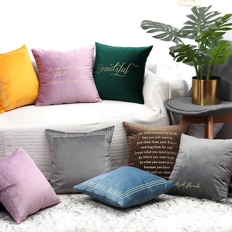 Nordic Velvet Cushion Cover English Fluffy Pillowcase Solid Color High-end Light Luxury Velvet Fabric Room Sofa Accessories
Nordic Velvet Cushion Cover English Fluffy Pillowcase Solid Color High-end Light Luxury Velvet Fabric Room Sofa Accessories