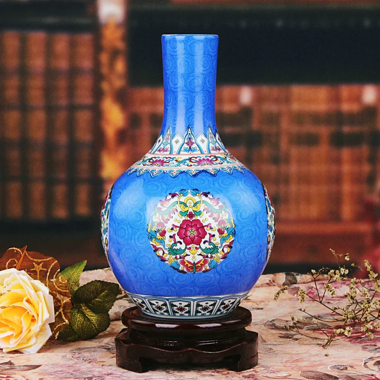 Jingdezhen porcelain enamel flower vase grilled blue background simple modern painting Home Furnishing ornaments wholesale
Jingdezhen porcelain enamel flower vase grilled blue background simple modern painting Home Furnishing ornaments wholesale