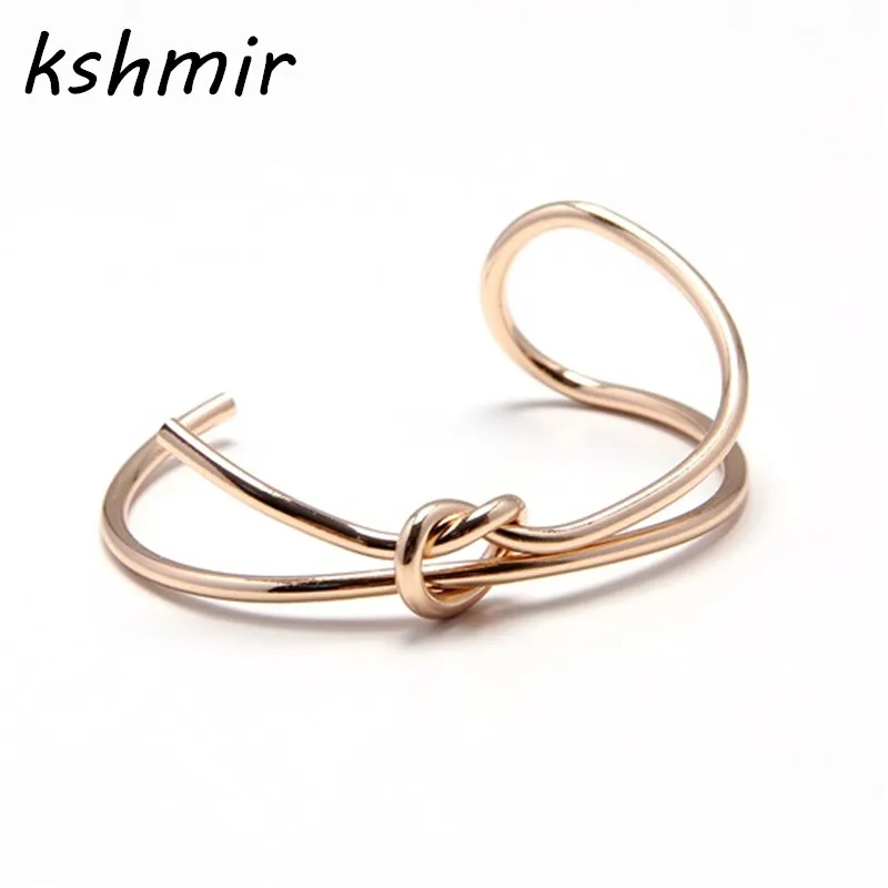 Double knot buckle knot popular fashion minimalism design bracelet beautiful girls men's bracelet
Double knot buckle knot popular fashion minimalism design bracelet beautiful girls men's bracelet