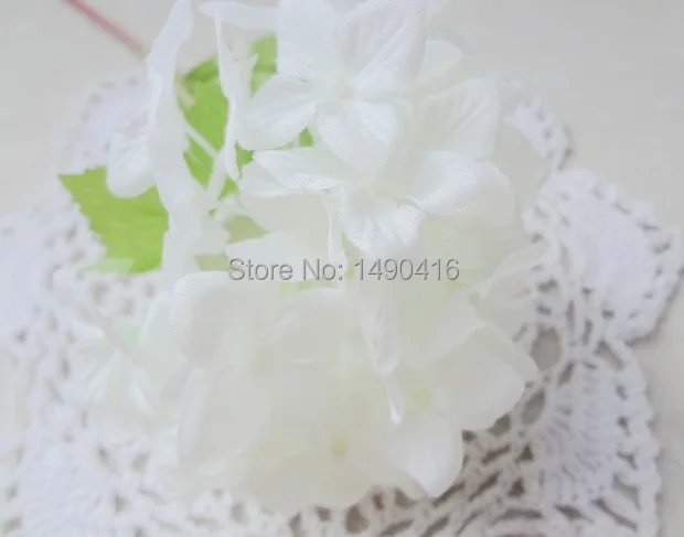 Beautiful Artificial Hydrangea Silk Flowers Home Wedding Decoration Gift 6 Colors Available
Beautiful Artificial Hydrangea Silk Flowers Home Wedding Decoration Gift 6 Colors Available