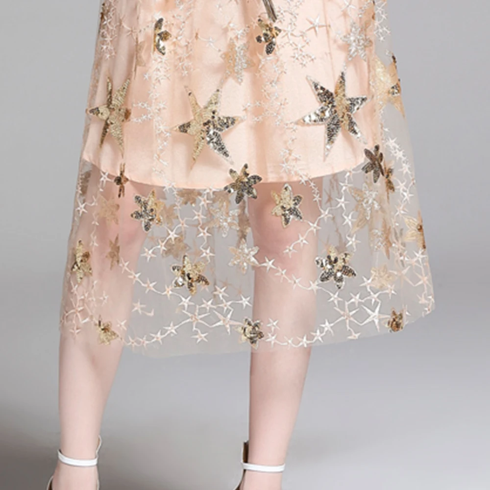 Summer New Woman Golden Mesh Dress O-neck Ladies Embroidered Midi Dresses Female Slim Sequined A-line Party Dresses 
Summer New Woman Golden Mesh Dress O-neck Ladies Embroidered Midi Dresses Female Slim Sequined A-line Party Dresses