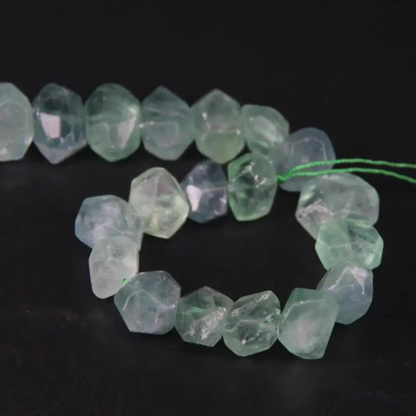 15.5"/strand Fluorite Quartz Faceted Nugget Loose Beads,Cut Natural Green Crystal Stone Nugget Pendants Charms Jewelry Making
15.5"/strand Fluorite Quartz Faceted Nugget Loose Beads,Cut Natural Green Crystal Stone Nugget Pendants Charms Jewelry Making