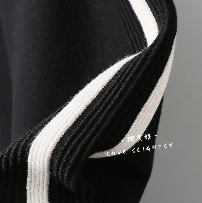 Rlyaeiz 2018 Autumn 2 Piece Set Women Sporting Suits Striped Knitting Pullover + Ankle-length Pants Sportswear Female Tracksuit
Rlyaeiz 2018 Autumn 2 Piece Set Women Sporting Suits Striped Knitting Pullover + Ankle-length Pants Sportswear Female Tracksuit