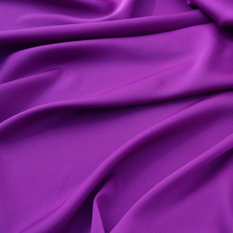 105CM Wide 20MM Purple Silk Fabric for Summer Dress Shirt Cheongsam Pants Pajamas H514
105CM Wide 20MM Purple Silk Fabric for Summer Dress Shirt Cheongsam Pants Pajamas H514